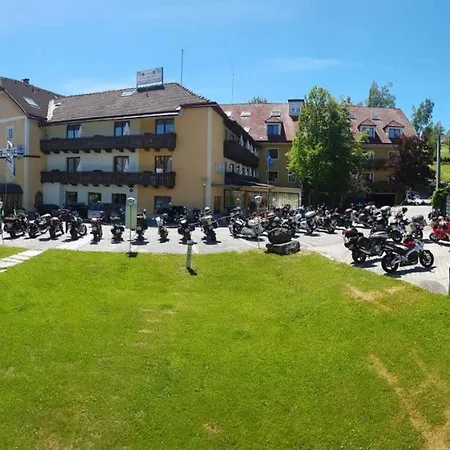 Hotel Waldviertler-hof 3*
